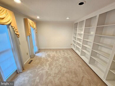 13106 Riviera Terrace, Silver Spring, MD 20904 - photo 5