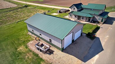 7697 Hurricane Rd, Lancaster, WI 53813 - photo 4