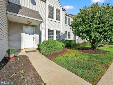 10 Maple Dr, Conshohocken, PA 19428 - photo 5