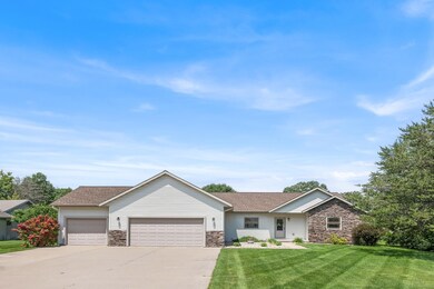 3360 Box Elder Ct, Plover, WI 54467 - photo 2