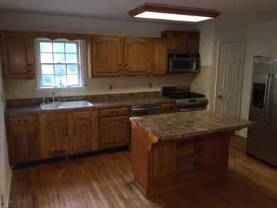 54 Woodlyn Acres Rd, Hawley, PA 18428 - photo 5