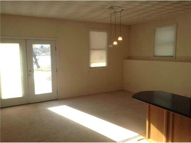 98 Crescent St, Providence, RI 02907 - photo 6