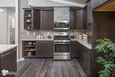 Kitchen_DMD_7811-SMALL