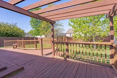 4099 Country Ridge Dr, Newburgh, IN 47630 - photo 3