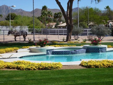 Incredible Views, Yard and Facilities
