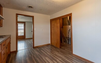 1381WGooch(5of38)