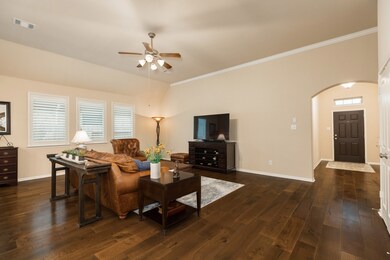 1653 Morgan Trail Dr, Alvin, TX 77511 - photo 6