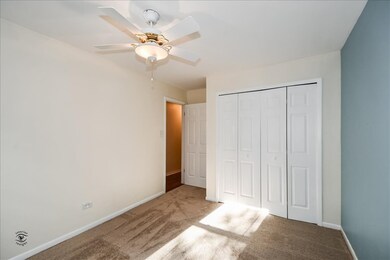 19110 Pine Dr unit 137, Country Club Hills, IL 60478 - photo 2