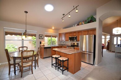 3431 W Golden Ln, Chandler, AZ 85226 - photo 6