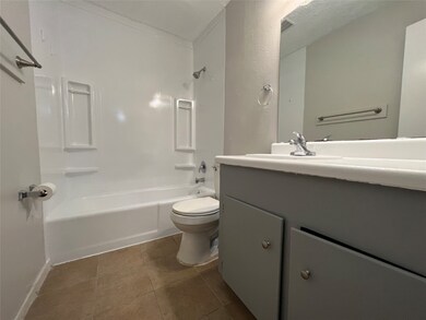 4503 Werner St unit 2 and 3, Houston, TX 77022 - photo 7