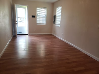 6321 Sayers St, Houston, TX 77026 - photo 4