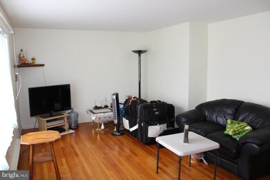 751 W Main St, New Holland, PA 17557 - photo 4