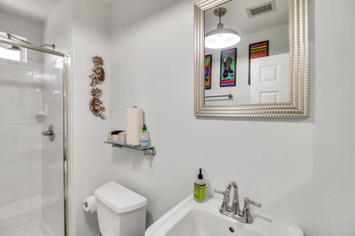 741 N Cholla St-5