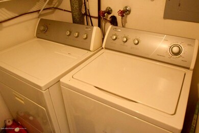 61 Country Dr E unit A, Staten Island, NY 10314 - photo 7