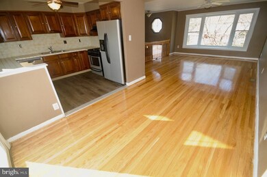 23 Biscayne Blvd, West Deptford, NJ 08096 - photo 6