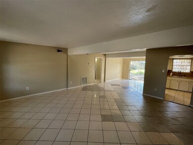 3717 Ella Blvd, Houston, TX 77018 - photo 2
