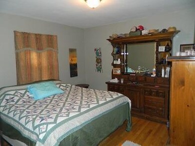 732 E Ross Ave, Cincinnati, OH 45217 - photo 5