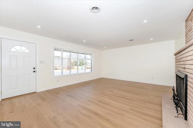 370 Daycotah Ave, Hagerstown, MD 21740 - photo 4