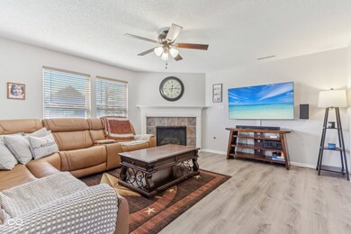 951 Brookstone Dr, Franklin, IN 46131 - photo 5