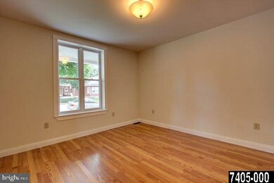 66 S 4th St, Mount Wolf, PA 17347 - photo 3