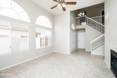 005-photo-living-room-6963425