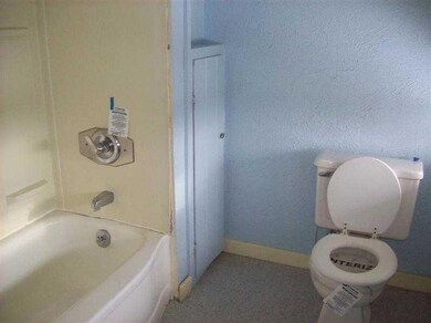 71 Maple St, Mechanic Falls, ME 04256 - photo 6