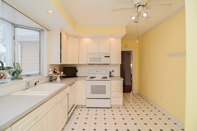 260 Adams Ave, West Newton, MA 02465 - photo 3