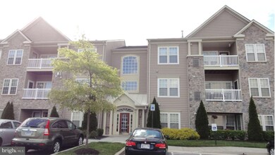 152 Glyndon Trace Dr, Reisterstown, MD 21136 - photo 2