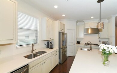 Plenty of cabinets