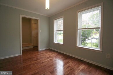 11866 Saint Trinians Ct, Reston, VA 20191 - photo 5