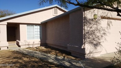 8877 E Citrus Tree Dr, Tucson, AZ 85730 - photo 2
