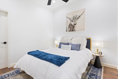 330 Austin Ave unit 318, Waco, TX 76701 - photo 6