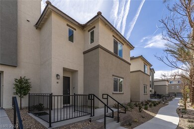 2820 Montage Sun Rd unit 5, Las Vegas, NV 89183 - photo 2