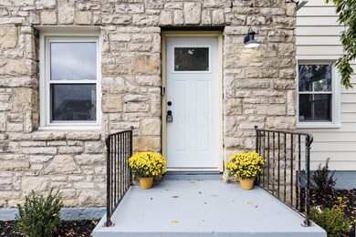 281 Demorest Rd
