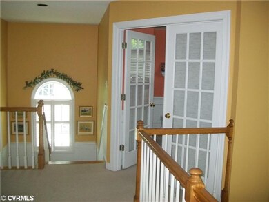 Interior Space/Layout - CatWalk Upstairs Leads Tow