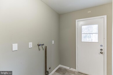 727 Valley Green Ave, Woodbury, NJ 08096 - photo 4