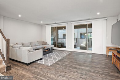 10118B American Pharoah Ln unit 50, Laurel, MD 20723 - photo 4