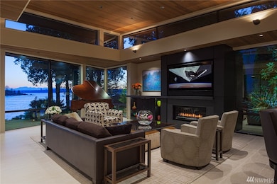 3661 Hunts Point Rd, Hunts Point, WA 98004 - photo 3