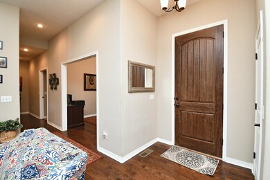594 E Thornhill Dr Nixa MO