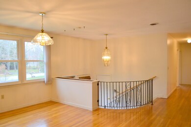 5 Falcon Dr, MerriMacK, NH 03054 - photo 7