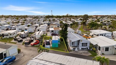 11741 Bubble Shell Dr, Iona, FL 33908 - photo 2