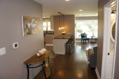 9973 Wilson Ave, Schiller Park, IL 60176 - photo 5