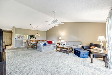 5955 Bloomfield Cir #A305, Naples, FL 34