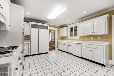 1420 Doyal Dr, Morristown, TN 37814 - photo 7