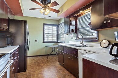 1862 Spruce Ave, Des Plaines, IL 60018 - photo 6