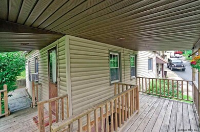 41 Elm St, Troy, NY 12180 - photo 3