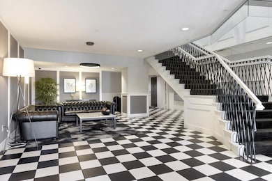 301 Oak Grove St unit 205, Minneapolis, MN 55403 - photo 3