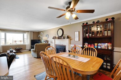 1700 Blakewood Dr, Chambersburg, PA 17201 - photo 6