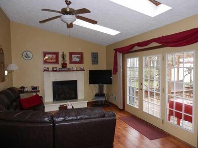 Family Room FAMILY ROOM WITH SKYLIGHTS AND ATRIUM 