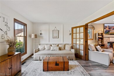 928 Bridge Rd, Akron, OH 44312 - photo 3